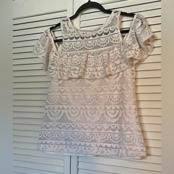 Lilly Pulitzer Lace Cold Shoulder Top - Picture 2 of 5
